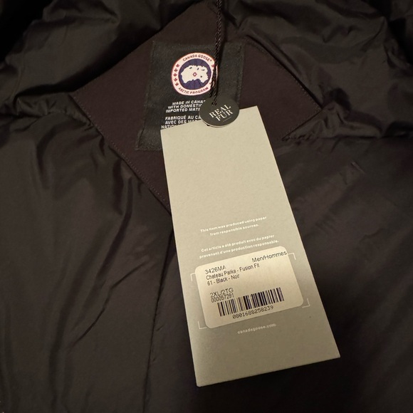 Canada goose original Men’s Fusion Fit Real Fur Parka2XL - Picture 4 of 5